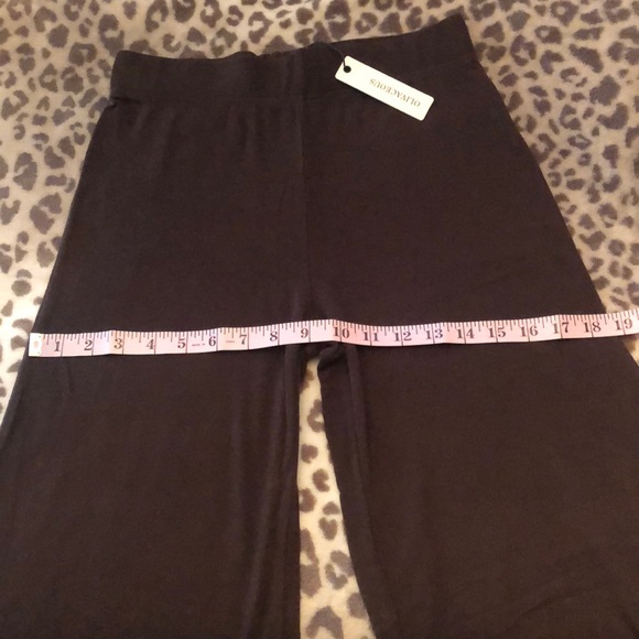 Olivaceous Wide Leg Pants in Brown Size Medium - Picture 14 of 16